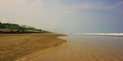 Pesona Pantai Bagedur Malingping