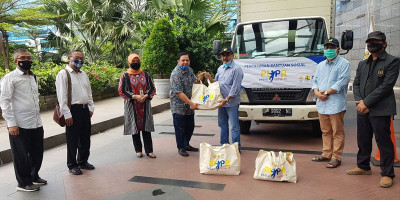 Bansos PUPR dan PWI Peduli