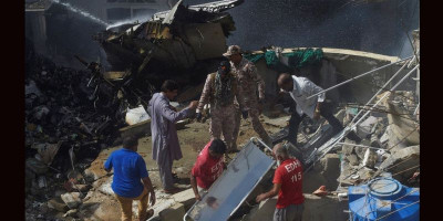 Tidak Ada WNI dalam List Penumpang Pakistan International Airlines yang Jatuh 