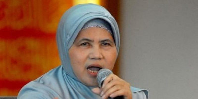 Kabar Mamah Dedeh Meninggal Dunia Hoaks