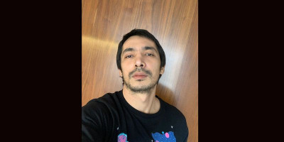 Rambut Gak Ada Bentuknya, Warganet Tetap Puji Abimana