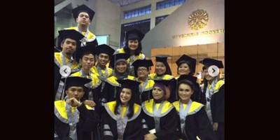 Jangan Iri Hati, Dian Sastro Semangati yang Wisuda LDR
