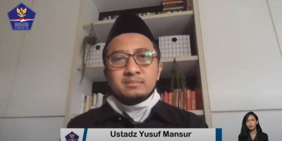 Ustaz Yusuf Mansur: Keren dan Bangga Mematuhi Protokol Kesehatan 