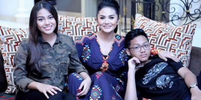 Curhat Azriel Hermansyah: Mimi, Apa Salah Kami Mi?