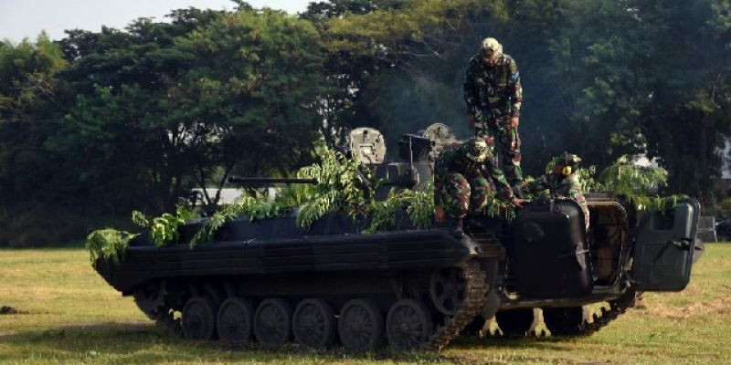 Batalyon Arhanud 2 Mar Latihan Penembakan PKT BVP-2