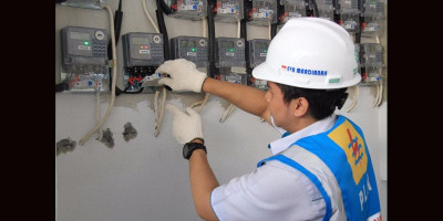 Pak Dirut: Yang Dirugikan Itu PLN Bukan Pelanggan