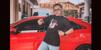 Berat di Bensin, Sule Mau Jual Semua Mobilnya