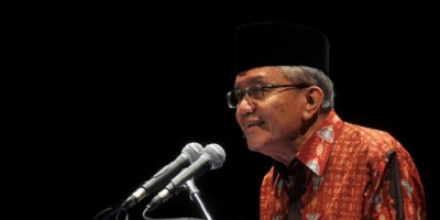 Penyair Rendah Hati 