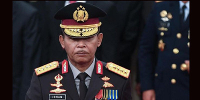 Singgung Calon Pengganti, Kapolri: Jangan SMS 