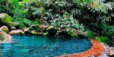 Lembah Tepus, Kolam Renang Alami Tersembunyi yang Tak Jauh dari Jakarta