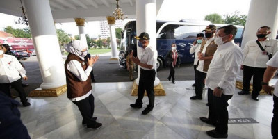 Strategi Pemerintah Menurunkan Penyebaran Covid-19 di Jawa Timur