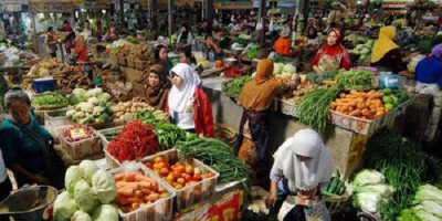 PSI: Pemprov DKI Belum Maksimal Cegah Covid-19 di Pasar Tradisional