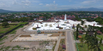 Menapaki Jejak Masa Lalu di Keraton Kesultanan Banten
