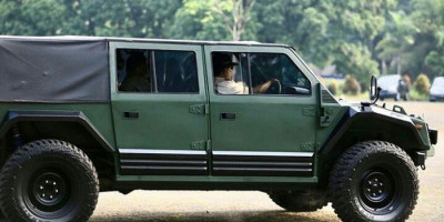 Ini Spesifikasi dan Ketangguhan Kendaraan Taktis Maung yang Diuji Coba Menhan Prabowo