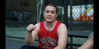 Suka Basket Sejak Kecil, Gilang Dirga Ingin Seperti Denny Sumargo