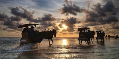 Parangtritis, Primadona Wisata Pantai di Jogja