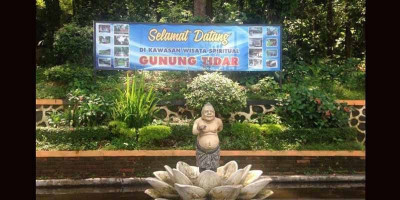 Wisata Religi Gunung Tidar Dibuka Kembali