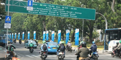 Ganjil Genap Berlaku Besok, Pemprov Klaim Tak Bakal Ada Penumpukan Penumpang