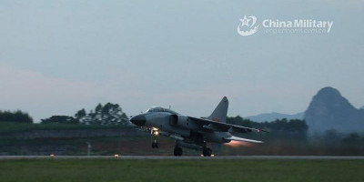 Kecam Tindakan AS, China Pamer Pesawat Pengembom Terbaru