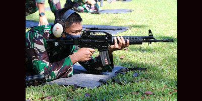 Tingkatkan Profesionalisme Prajurit, Lanud SPR Gelar Lomba Menembak
