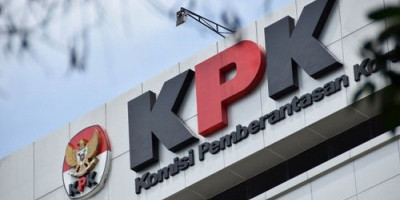 Sah, Jokowi Terbitkan PP Pegawai KPK Jadi ASN