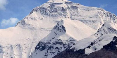Deretan Gunung Paling Ekstrem di Indonesia, Nomor 4 Harus Bisa Panjat Tebing