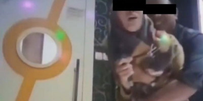 Viral, Video Kepala Kampung Bermesraan dengan Istri Kepala Dusun di Ruang Karaoke