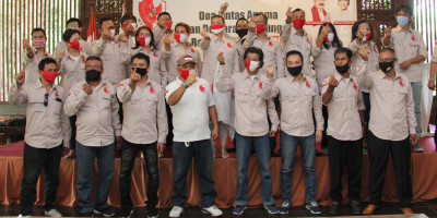 Relawan Merah Putih: Muhamad-Saraswati Pasangan Bhinneka Tunggal Ika
