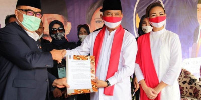 Pasangan Muhamad-Saraswati Hadiri Deklarasi Dukungan DPD Nasdem Tangsel
