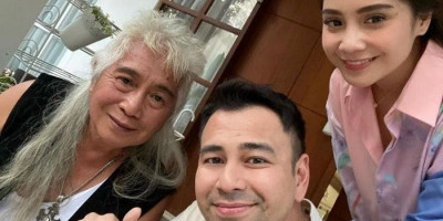Raffi Ahmad Bantah Pernyataan Ayah Mertua Soal Rafathar