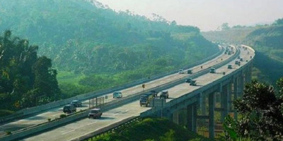 Kabar Baik, Tarif Tol Jakarta-Bandung Batal Naik 