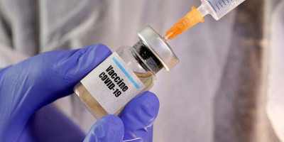 DPR Minta Pemerintah Beri Vaksin Gratis Ke Masyarakat Kurang Mampu