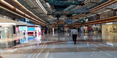 Lihat Pemandangan di Mal Pondok Indah Ini, Sepi Banget