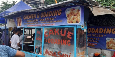 Cicipi Kelezatan Odading Mang Oleh yang Kembali Viral