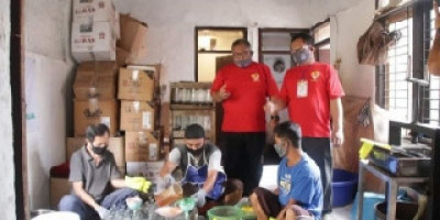 Gang Kerajinan, Sentra Manisan di  Sukabumi