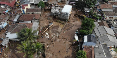 Usai Banjir Bandang, Kabupaten Sukabumi Berstatus Darurat Tujuh Hari