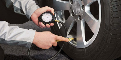 Musim Hujan Nih, Yuk Cek Kondisi Ban Mobil