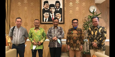 Webinar Mappilu PWI Hadirkan Menko Polhukam Mahfud MD