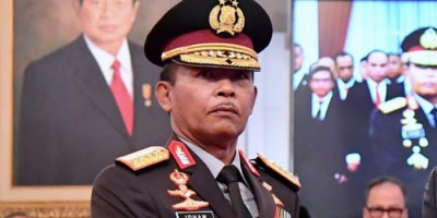 Kapolri Ancam Copot Direktur Reserse Narkoba yang 'Ayam Sayur'