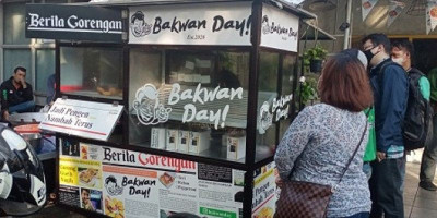 Bakwan Day! Kelapa Gading Laris Manis di Tengah Pandemi