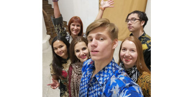 Batik di Rusia 