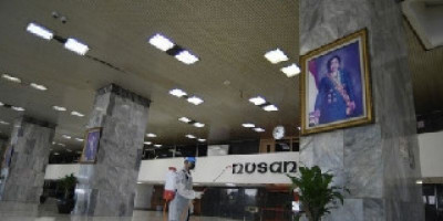 Mulai Senin, Gedung Nusantara 1 Di Lockdown