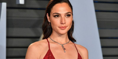 Baru Kelar di Film Wonder Women, Gal Gadot Segera Perankan Cleopatra