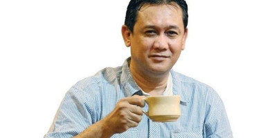 Marinir Disiagakan Saat Demo, Denny Siregar: Kalau Tangan Besi Jokowi Sudah Keluar...