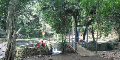 Wisata Mistis di Pemandian Sumber Nyolo