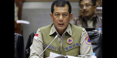 Doni Monardo Ajak Santri Jadi Pahlawan Kemanusiaan 