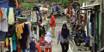 Naikkan BLT, Masyarakat Menengah Bawah Paling Terdampak Resesi
