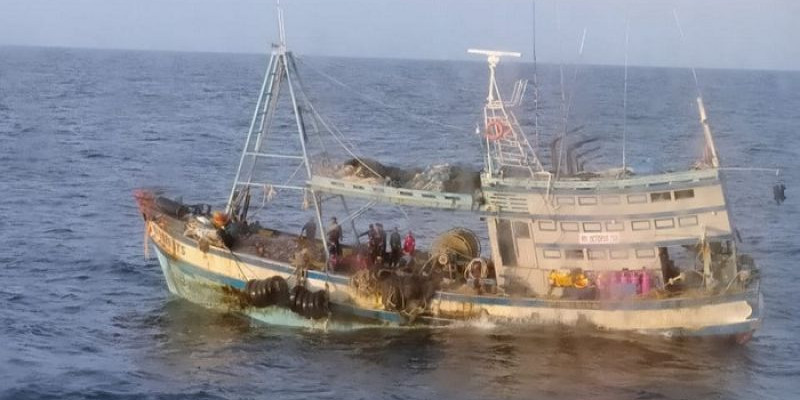 Bakamla RI Tangkap Dua Kapal Pencuri Ikan di Perairan Natuna