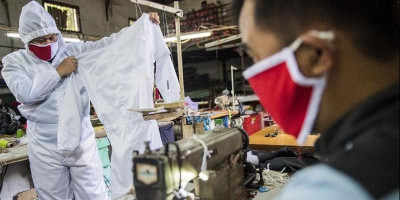 Pemerintah Terus Genjot Produksi APD
