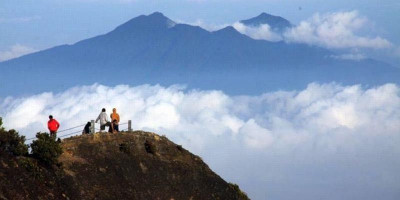 Hore, Pendakian Gunung Gede Kembali Dibuka